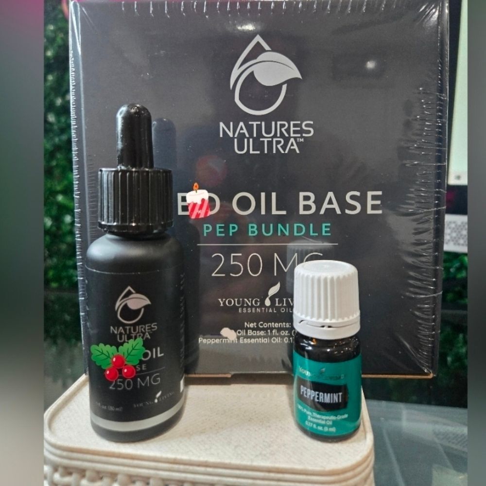 Young Living‎ Base Oil And Peppermint 5ml